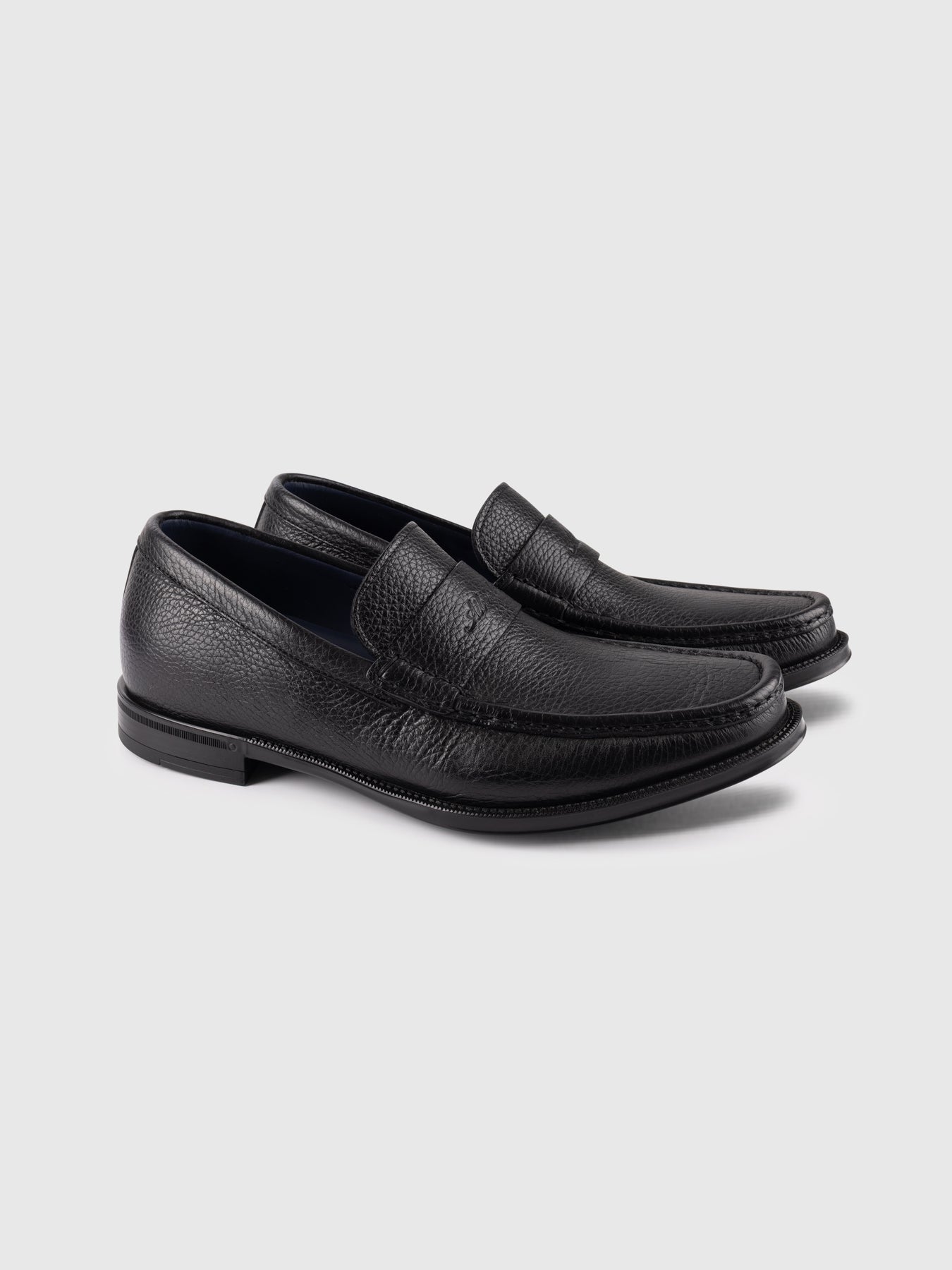 Signature Loafer