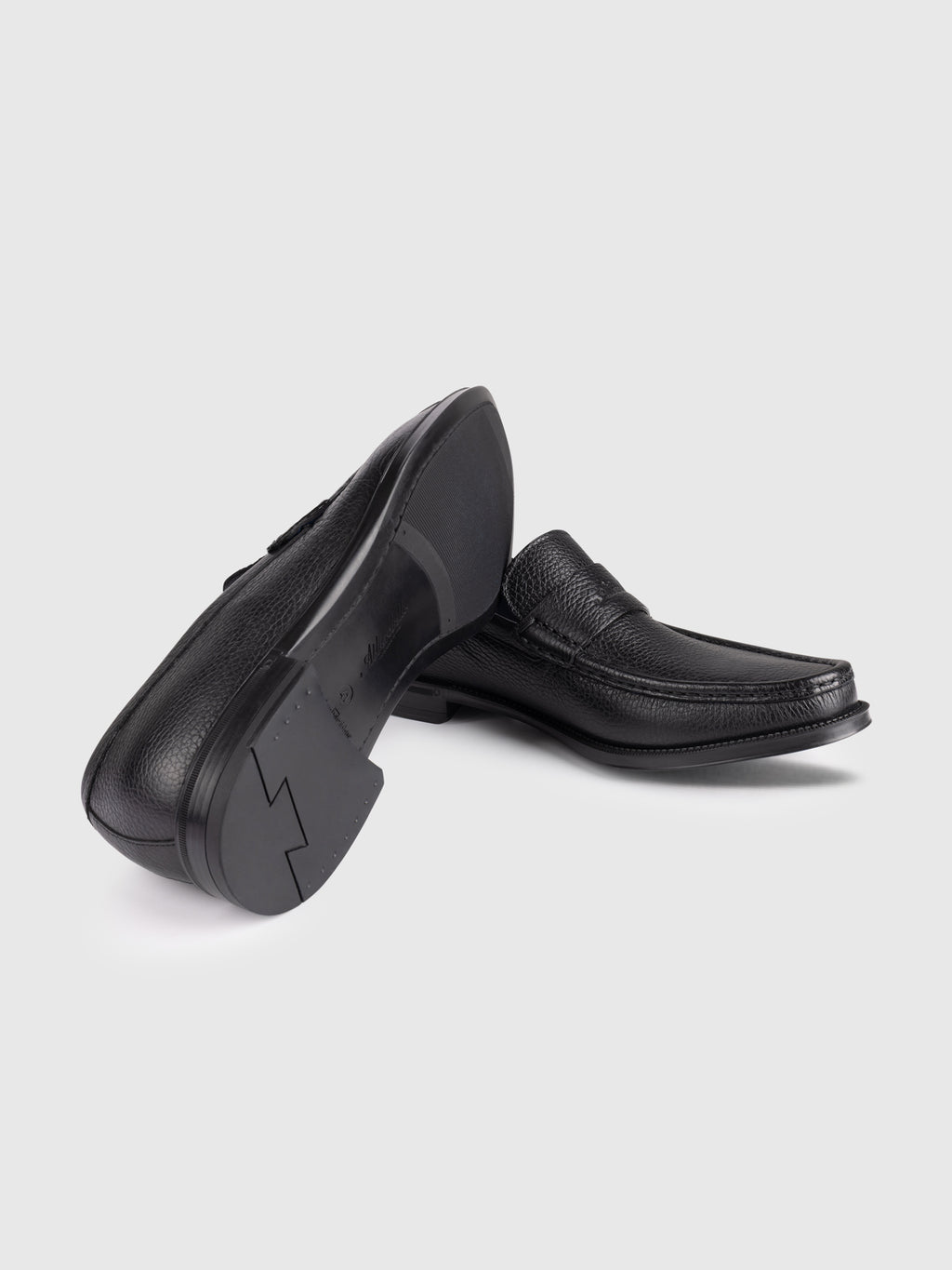 Signature Loafer