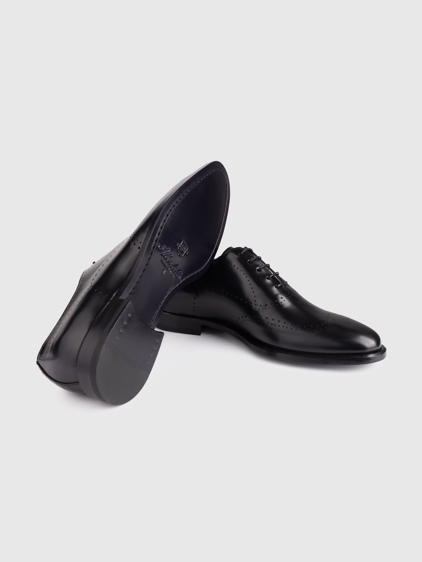 Eterno Wingtip Oxford